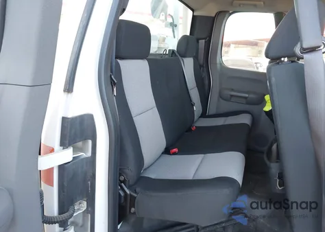 2007 Chevrolet Silverado 1500 Work Truck from USA, damaged, VIN 1GCEC19077Z637107